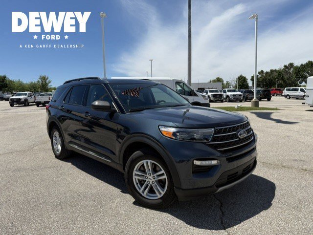 Certified Used 2023 Blue Metallic Ford XLT image 1