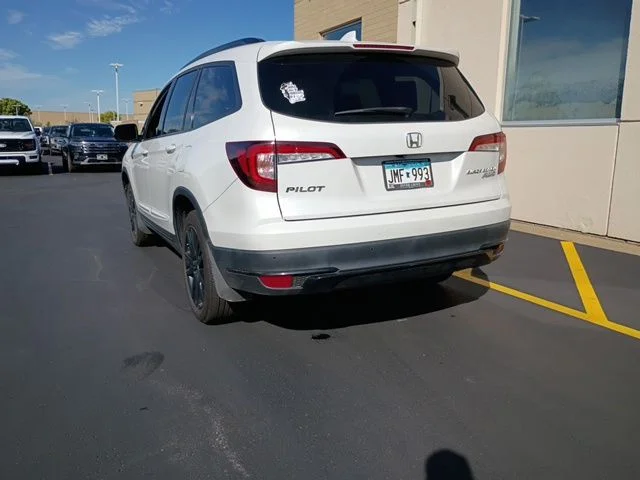 Used 2021 White Honda Black Edition image 3