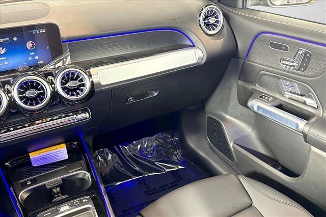 New 2026 Night Black Mercedes-Benz GLB 250 image 51