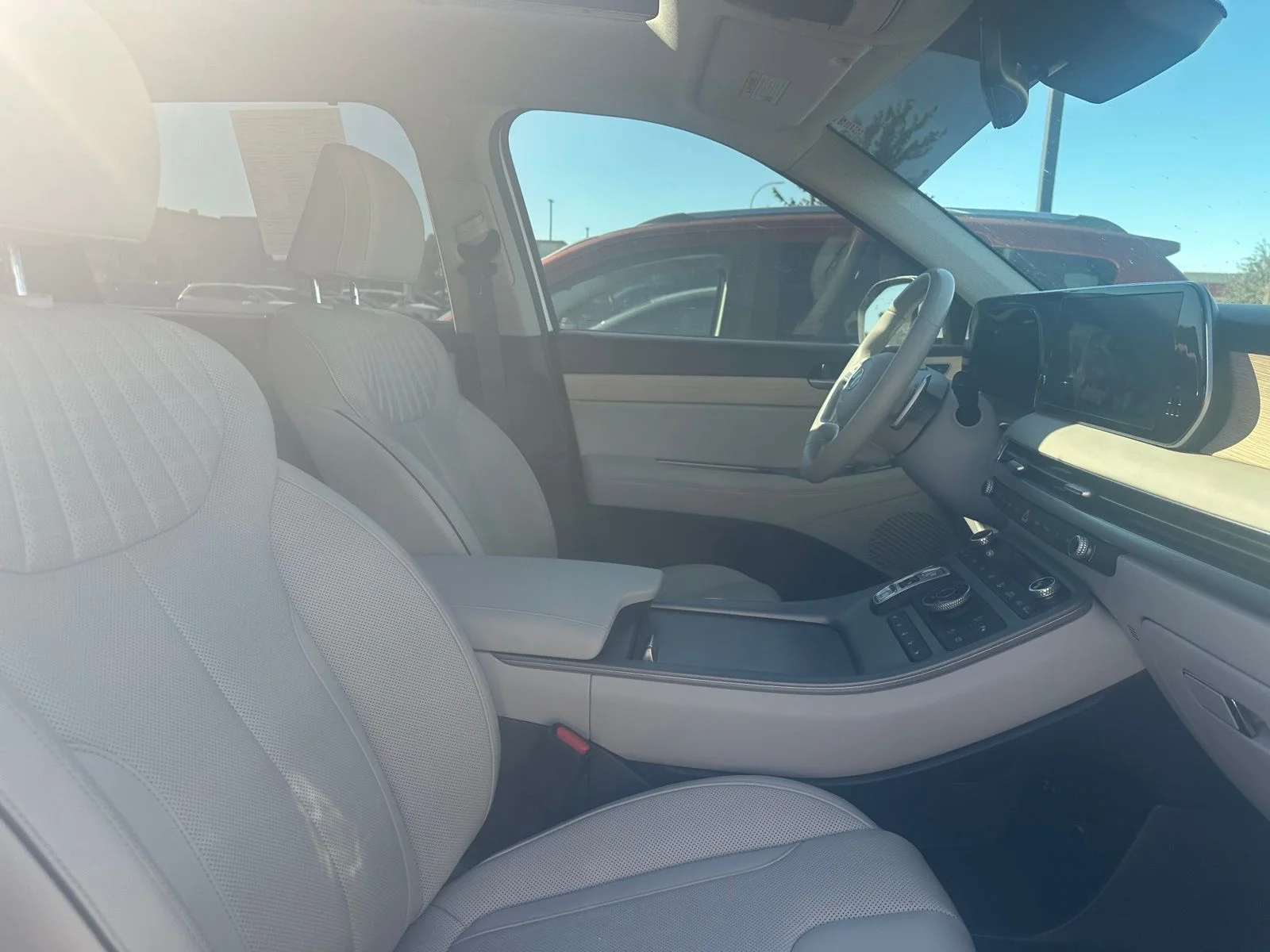 Used 2023 White Hyundai Limited image 42