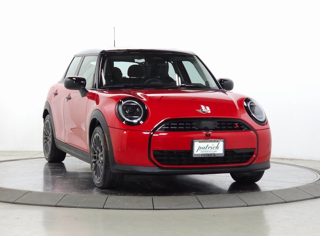 2025 MINI Hardtop Cooper S's photo