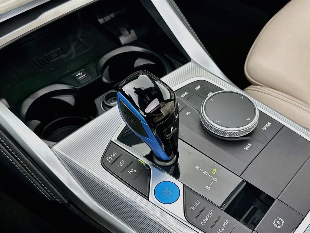 Used 2023 Gray BMW M50 image 17