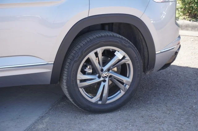 2024 Volkswagen Atlas Cross Sport SEL R-LINE - Photo 14