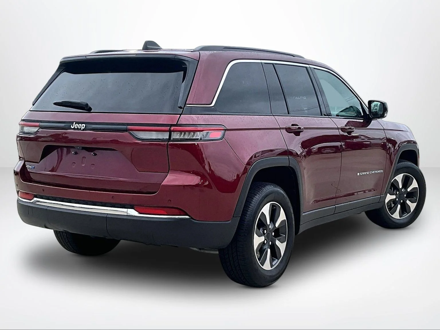 Used 2024 Red Jeep 4xe image 3