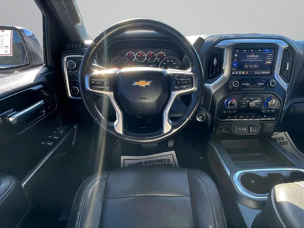 Used 2020 White Chevrolet LTZ image 6
