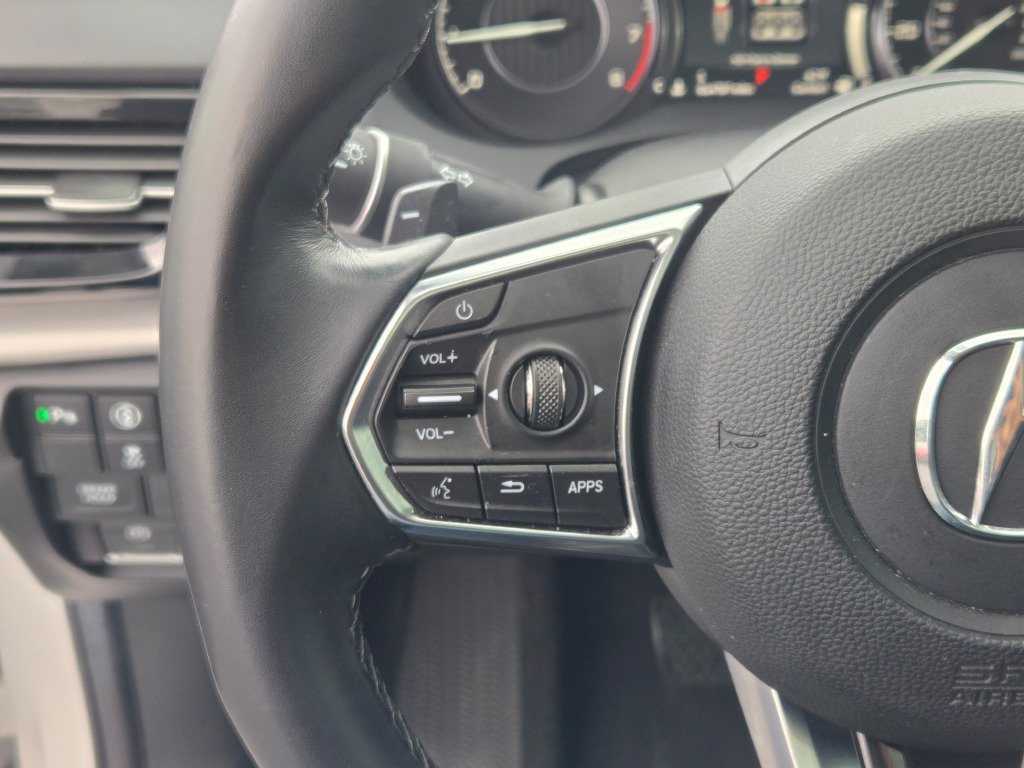 Used 2024 Platinum White Acura Technology Package image 32