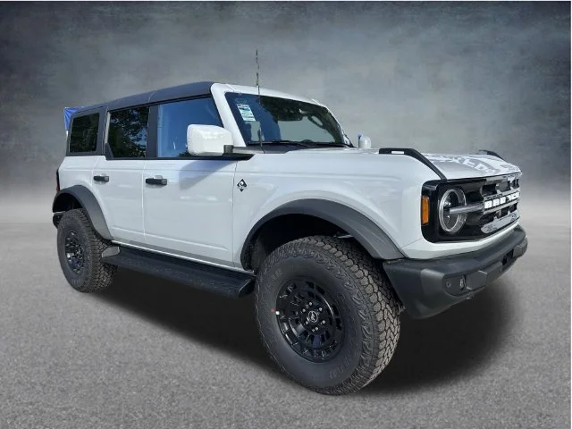 New 2026 Avalanche Gray Ford Outer Banks® image 2