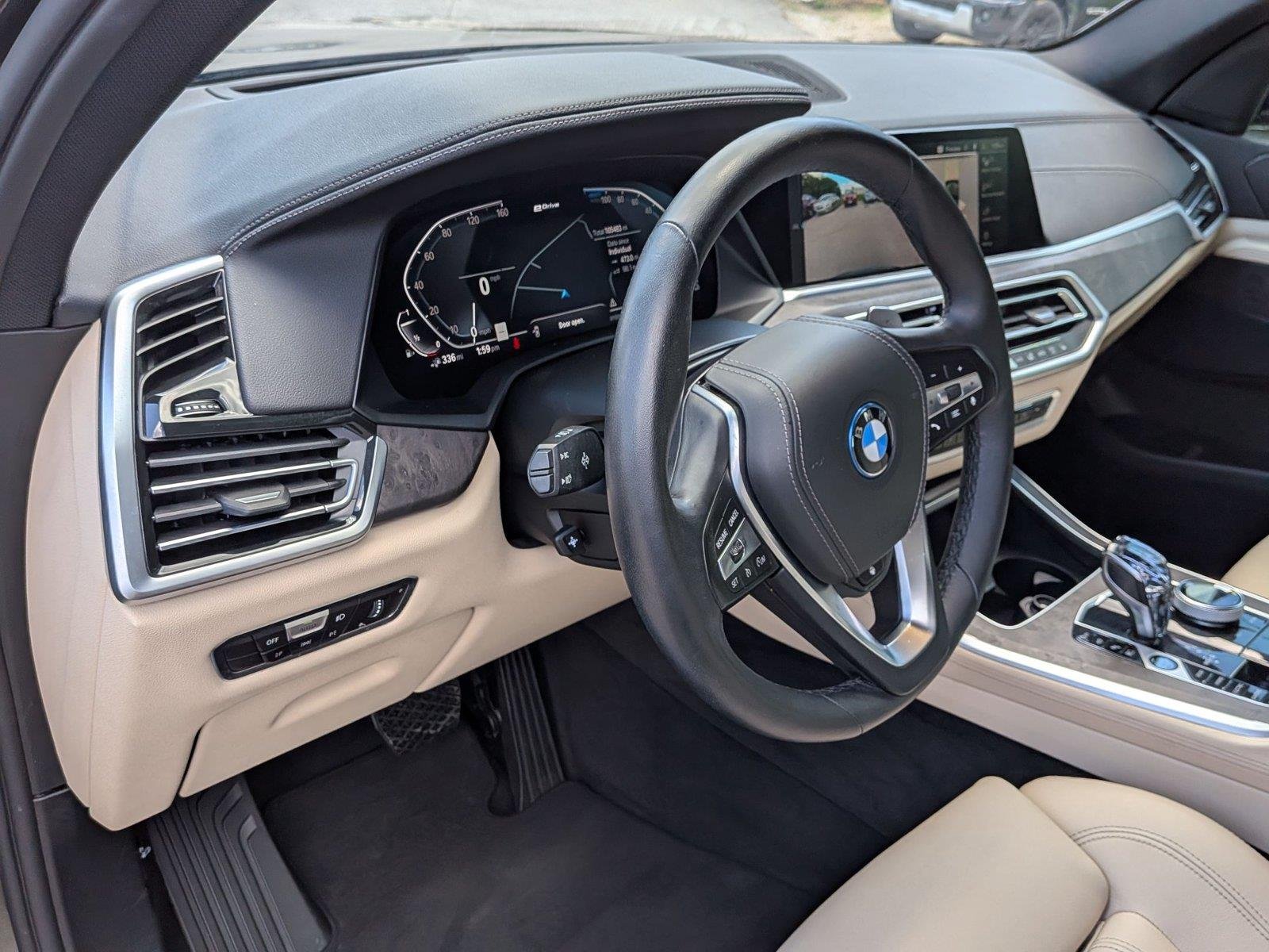 Used 2022 Manhattan Green Metallic BMW xDrive45e image 17