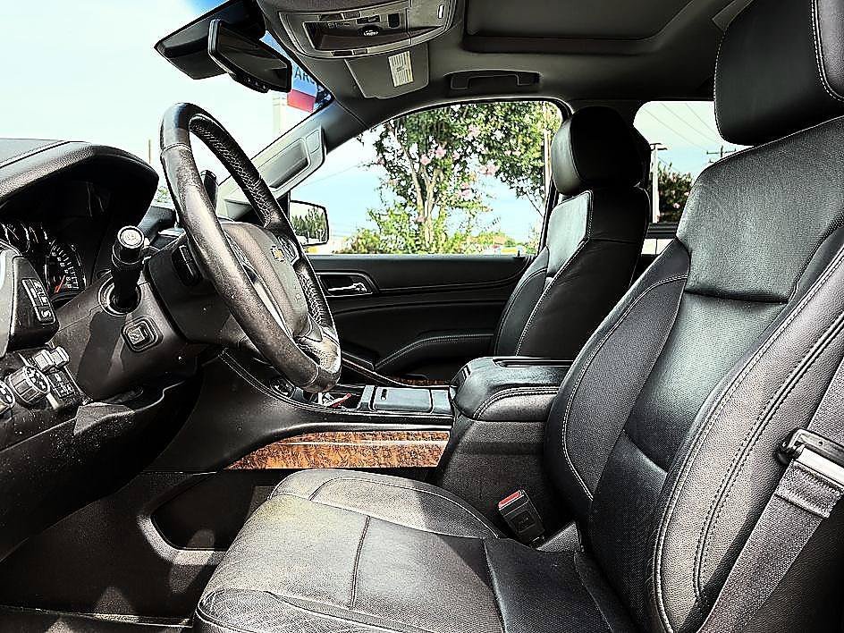 Used 2015 White Diamond Pearl Chevrolet LTZ image 9