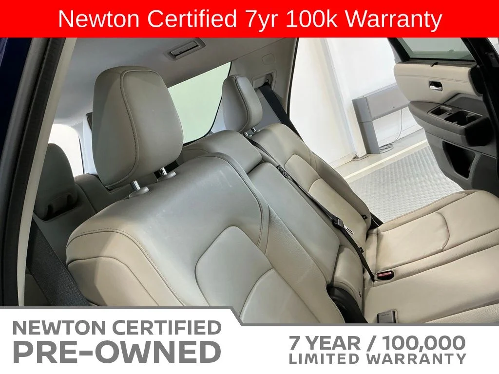 Certified Used 2023 Deep Ocean Blue Nissan SL image 19