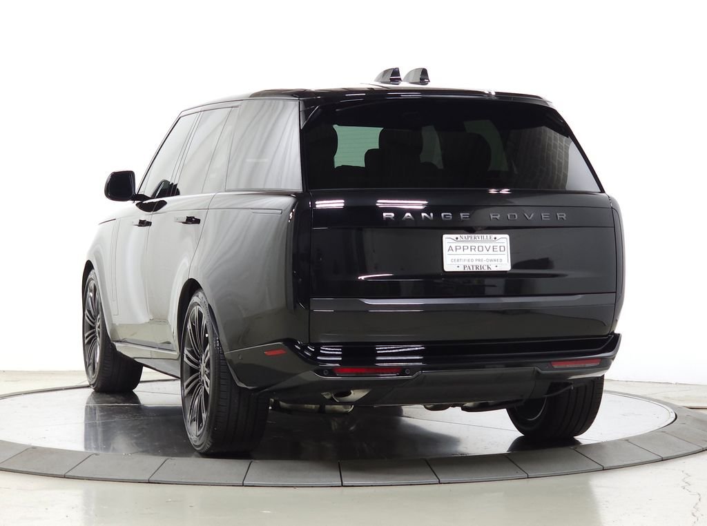 Certified Used 2026 Santorini Black Metallic Land Rover SE image 3