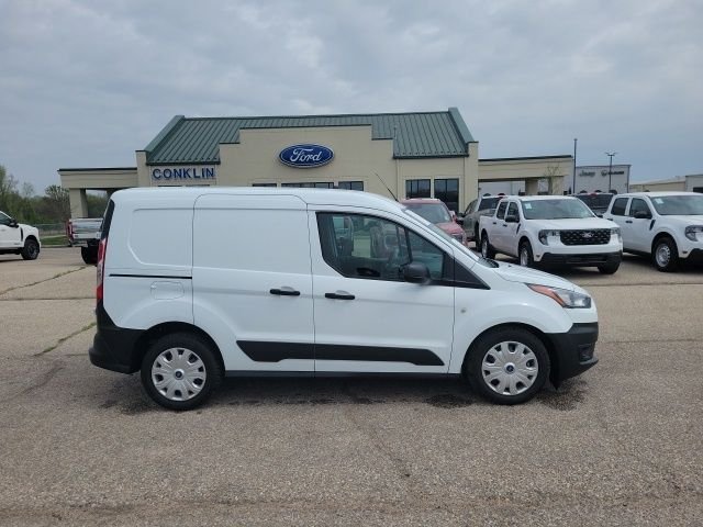 Used 2023 White Ford XL image 17