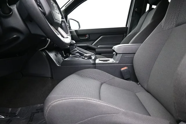 Used 2025 White Toyota SR5 image 22