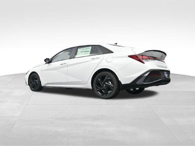 New 2026 White Hyundai SEL Sport image 34