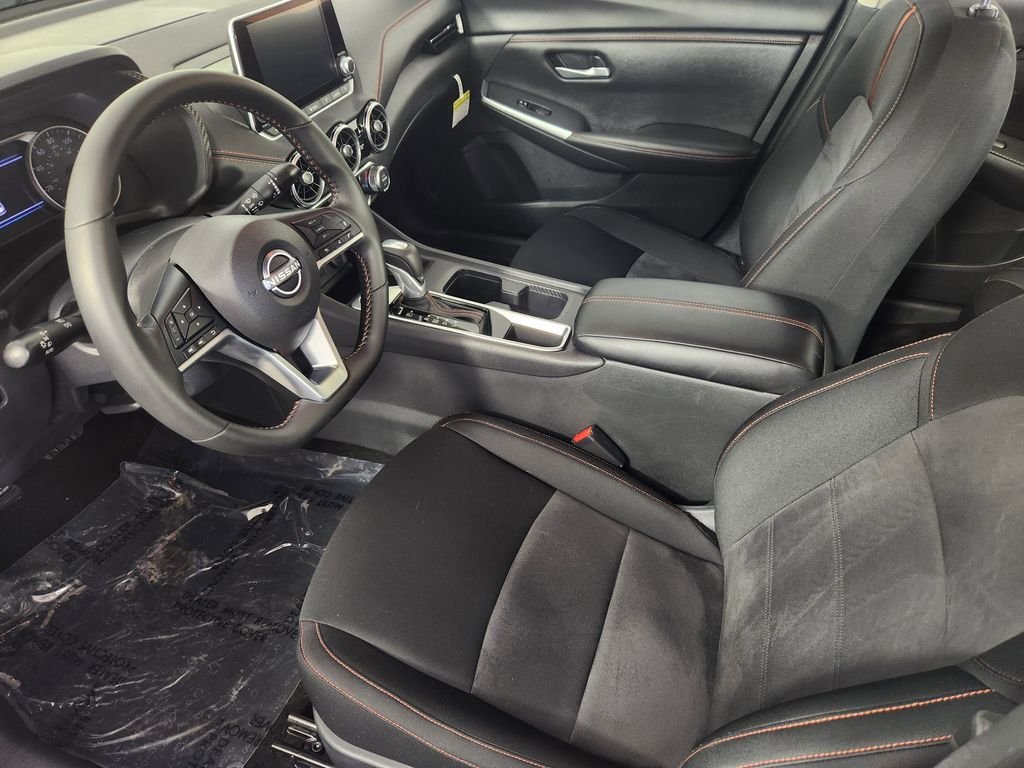 Certified Used 2025 White Nissan SR image 13