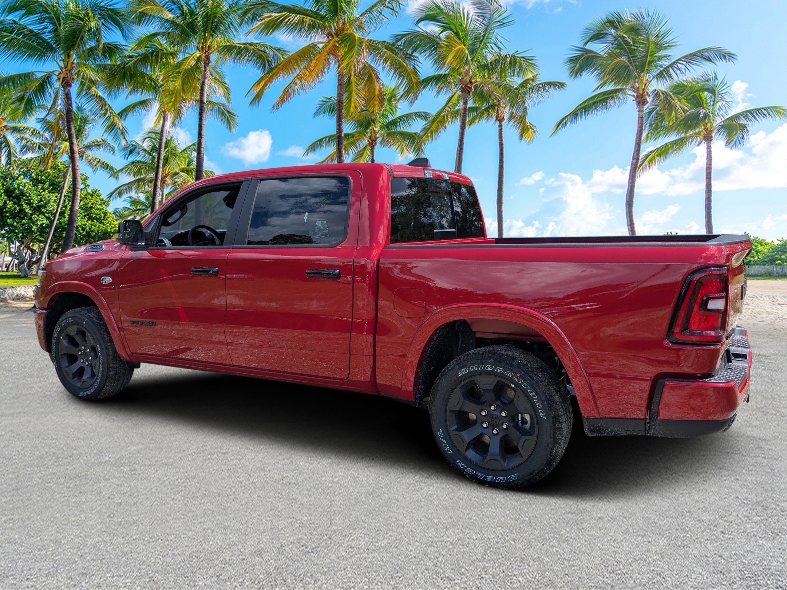 New 2026 Molten Red Pearl-Coat Exterior Paint RAM Big Horn image 5
