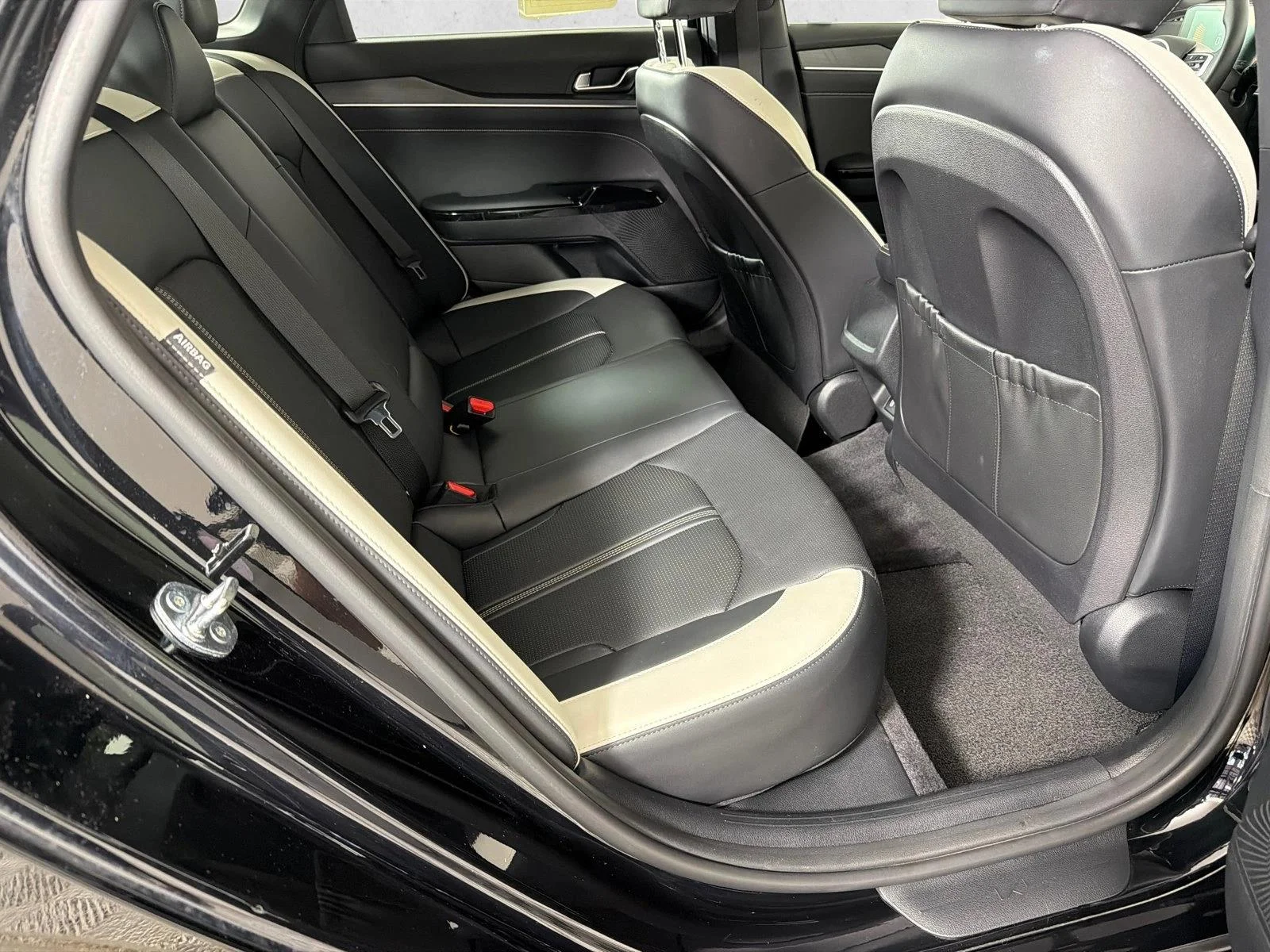 Used 2025 Silver Kia GT-Line image 16