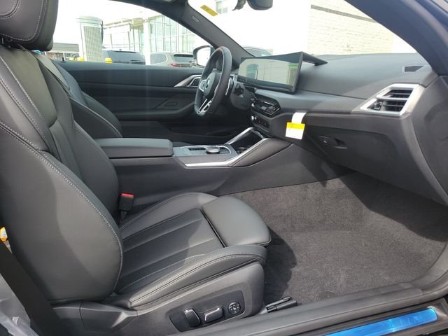 New 2026 Black BMW M440i xDrive image 12