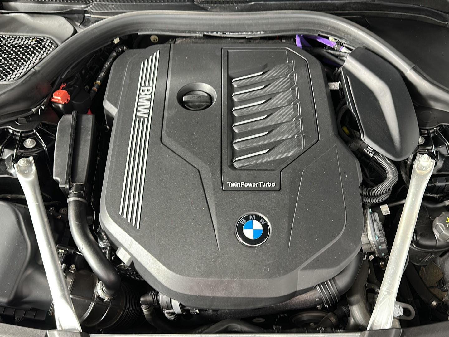 Used 2023 Black Sapphire Metallic BMW 540i xDrive image 30