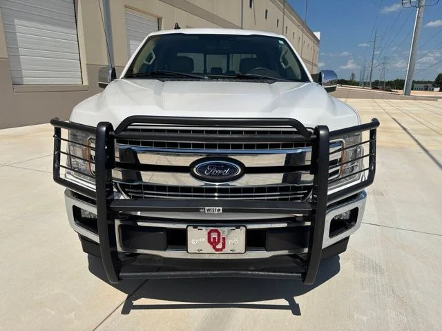 Used 2019 White Ford Lariat image 2