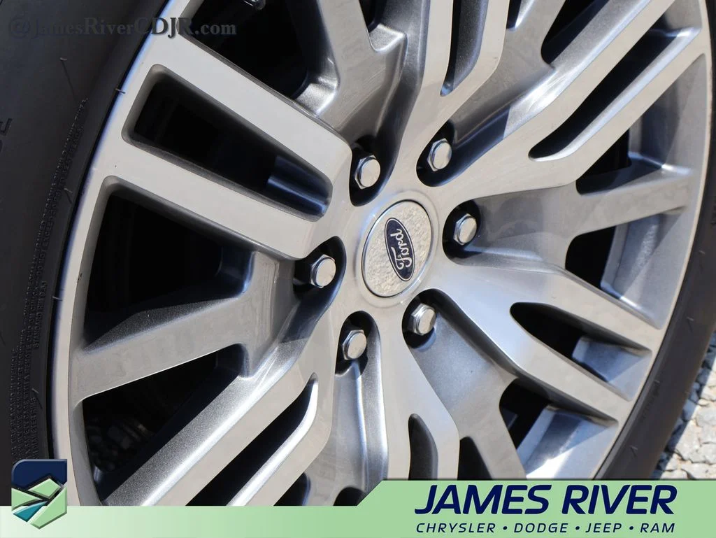 Used 2024 Gray Ford Limited image 20