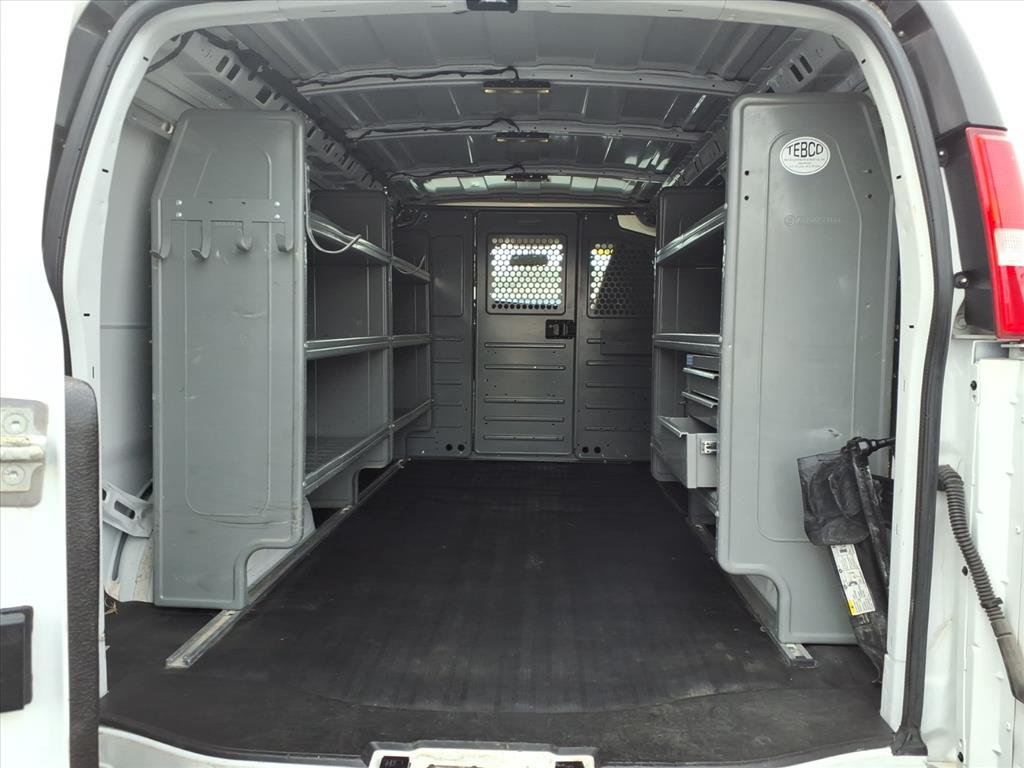 2021 Chevrolet Express Cargo Work Van - Photo 9