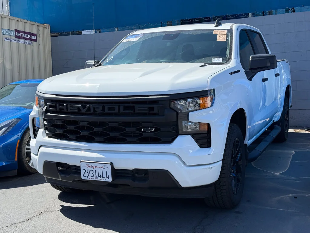 Used 2026 Summit White Chevrolet Custom image 12