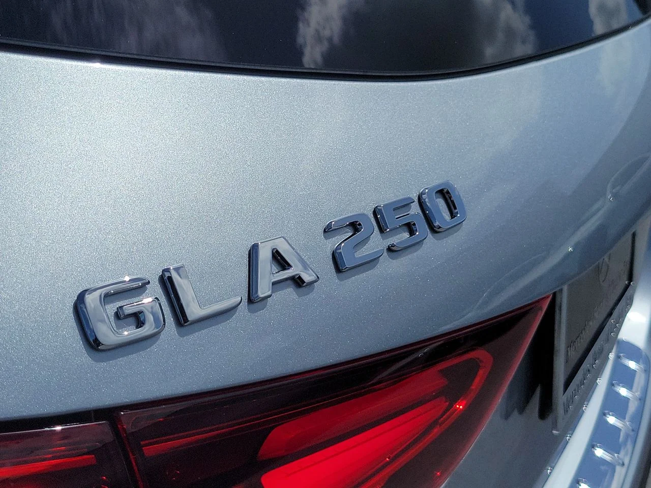 New 2026 Cirrus Silver Metallic Mercedes-Benz GLA 250 image 6