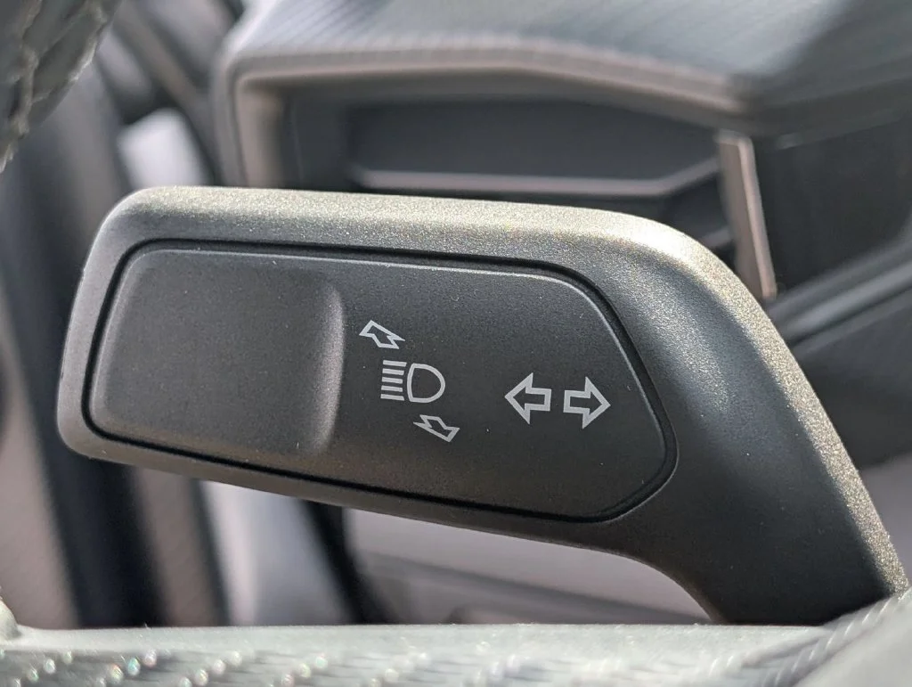 New 2026 Oxford White Ford EcoBoost® Fastback image 32