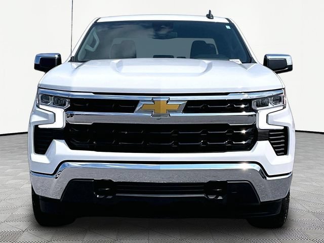 Used 2023 SUMMIT WHITE Chevrolet LT image 2