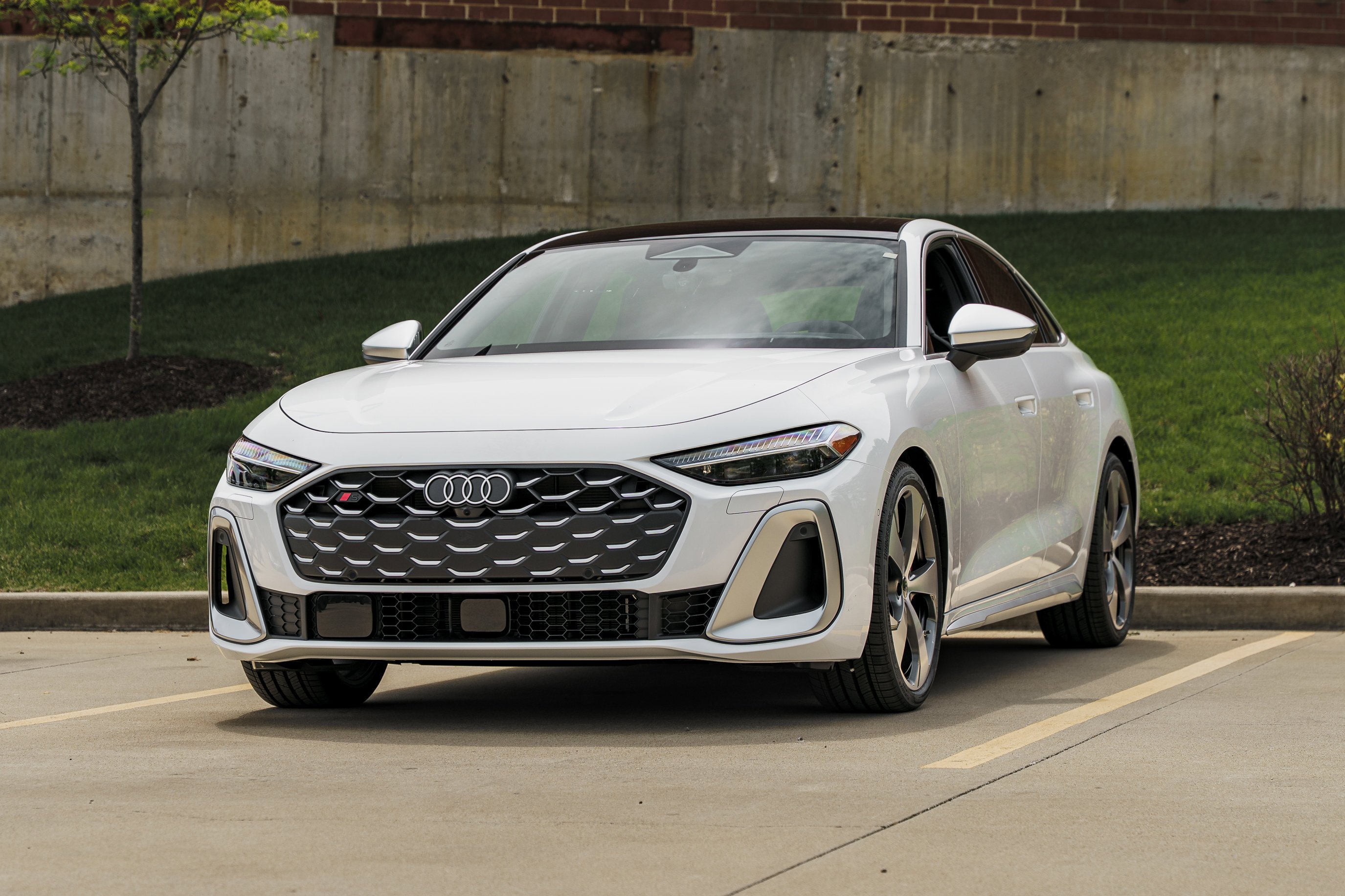New 2026 Glacier White Metallic Audi Premium Plus image 7