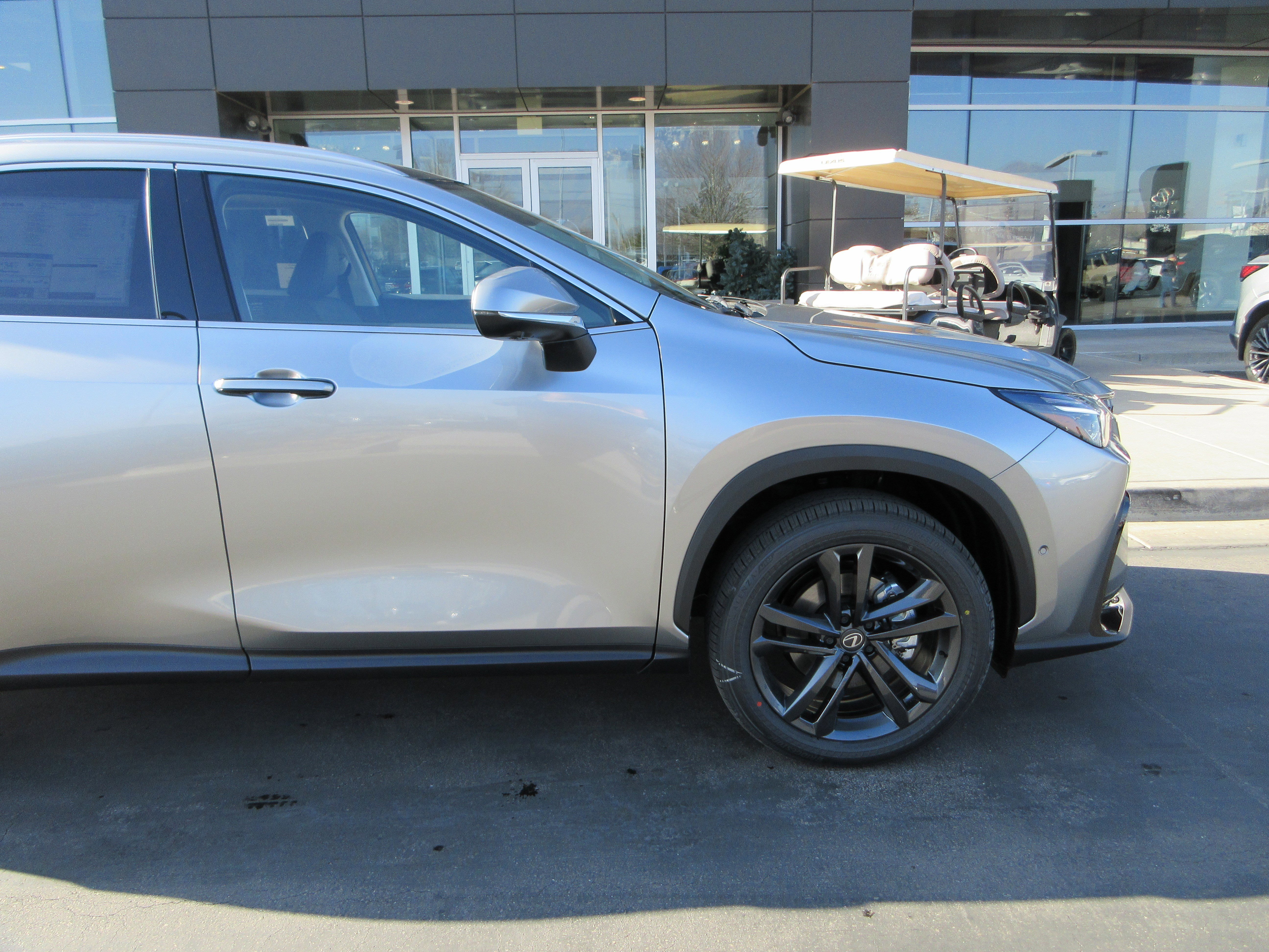 2026 Lexus NX 450h+ Luxury - Photo 12