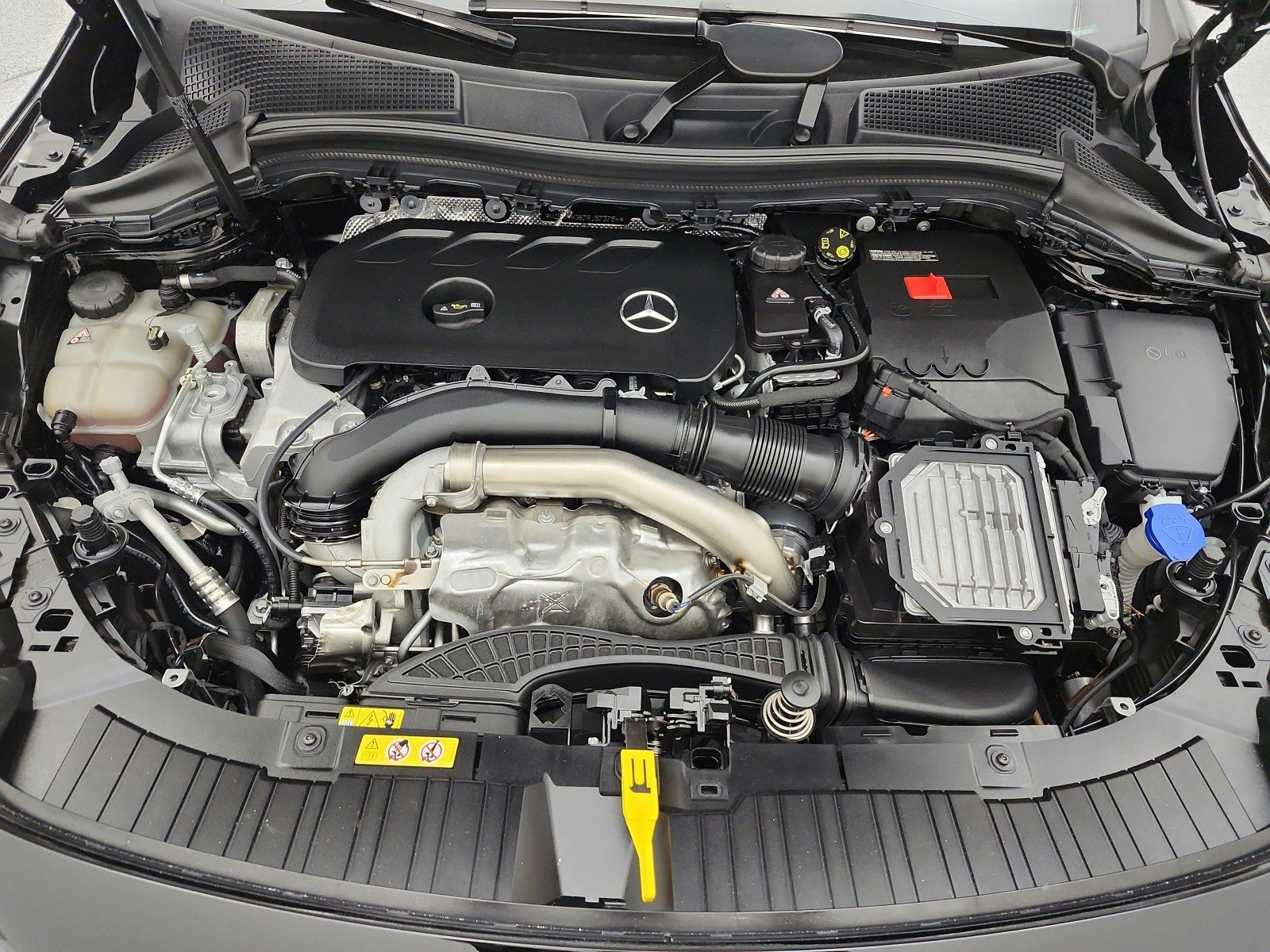 Certified Used 2024 Night Black Mercedes-Benz GLA 250 SUV image 18