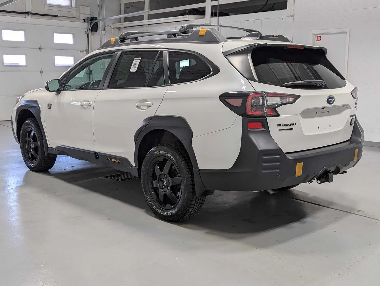 Used 2022 Crystal White Pearl Subaru Wilderness image 10