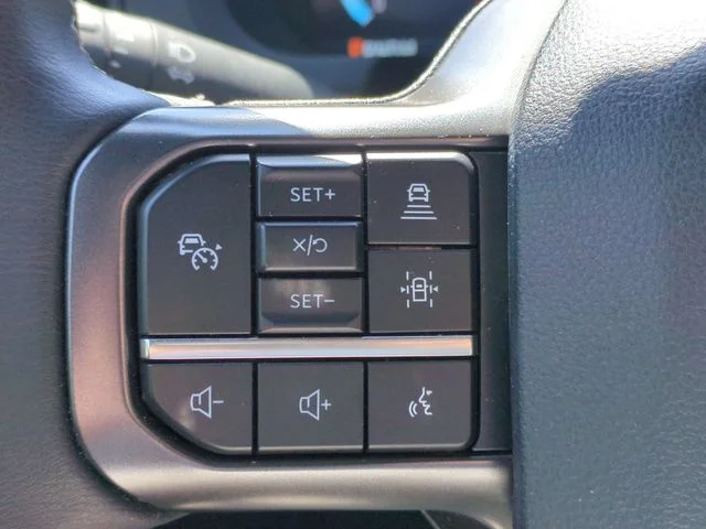 Used 2024 Blue Ford XLT image 16