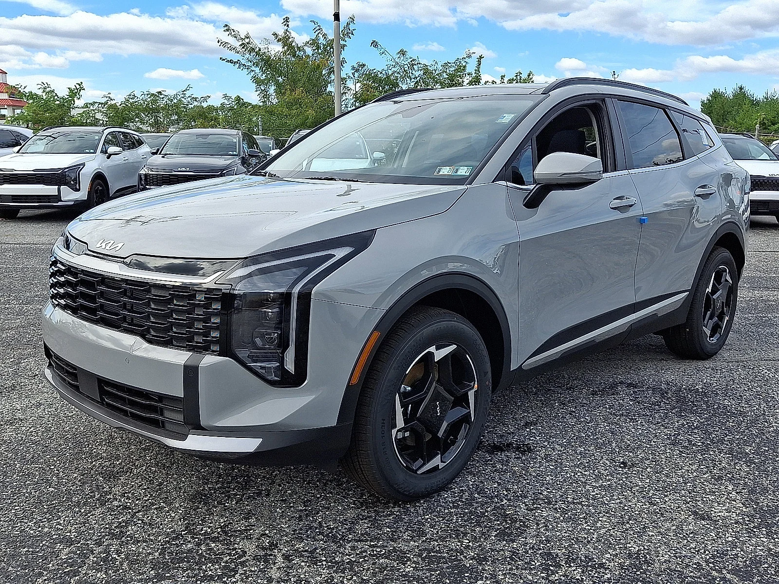 New 2027 Gray Kia EX image 4