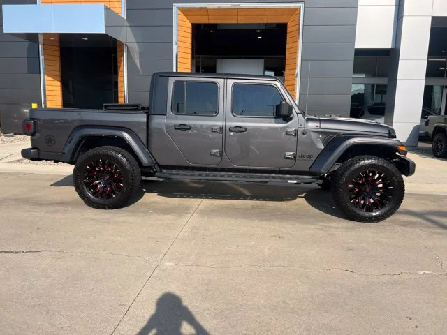 Used 2021 Gray Jeep Willys image 2