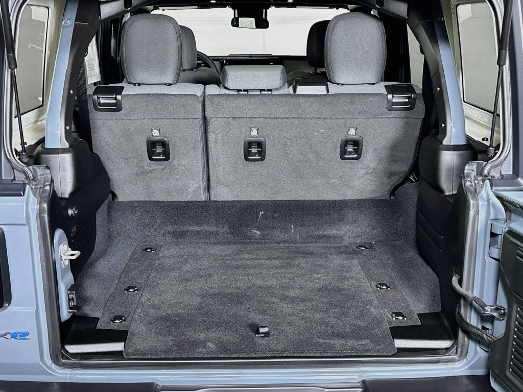 Used 2024 Gray Jeep Sport S 4xe image 21