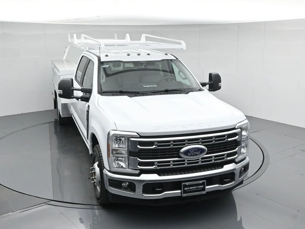New 2026 White Ford XL image 46