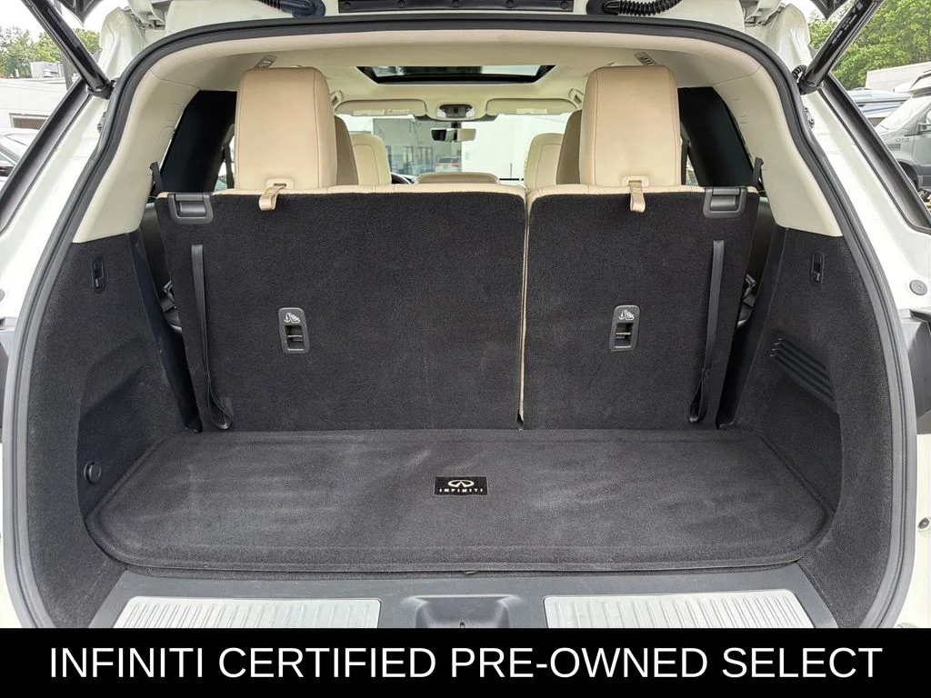 Certified Used 2023 Majestic White INFINITI LUXE image 32