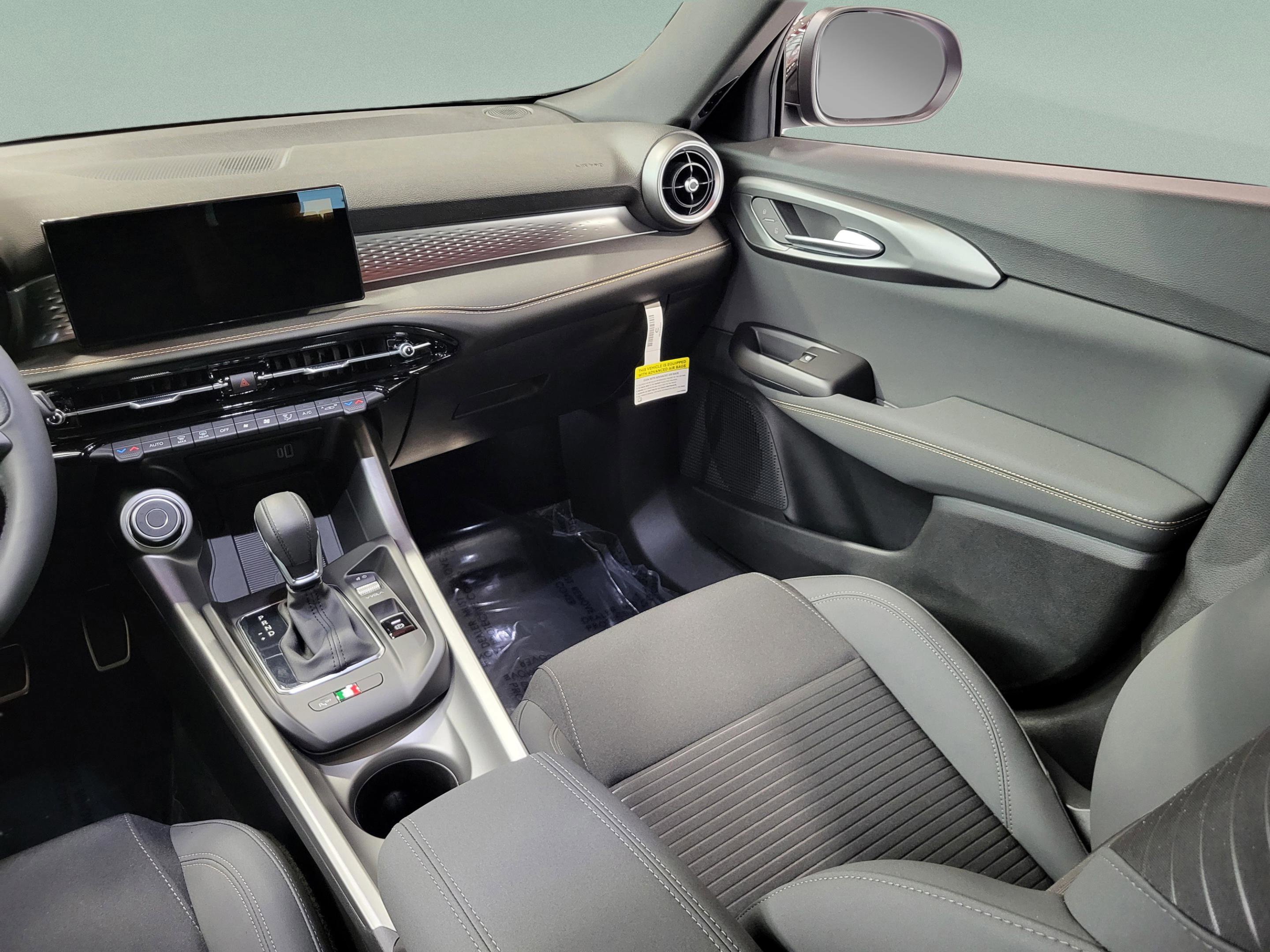 2025 Alfa Romeo Tonale Base - Photo 39