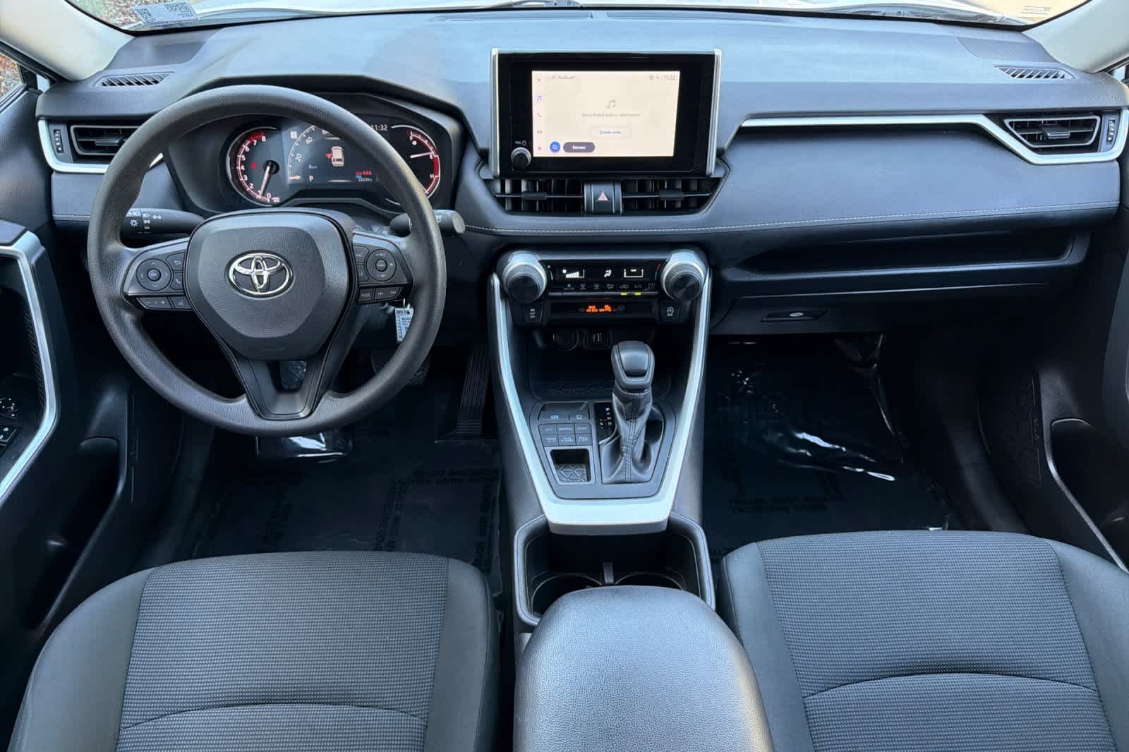 Used 2025 Ice Cap Toyota LE image 3