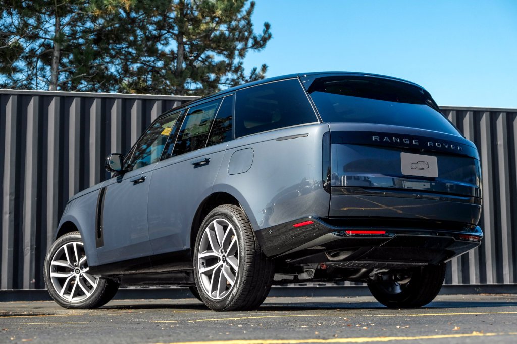New 2027 Varesine Blue Land Rover SE image 2