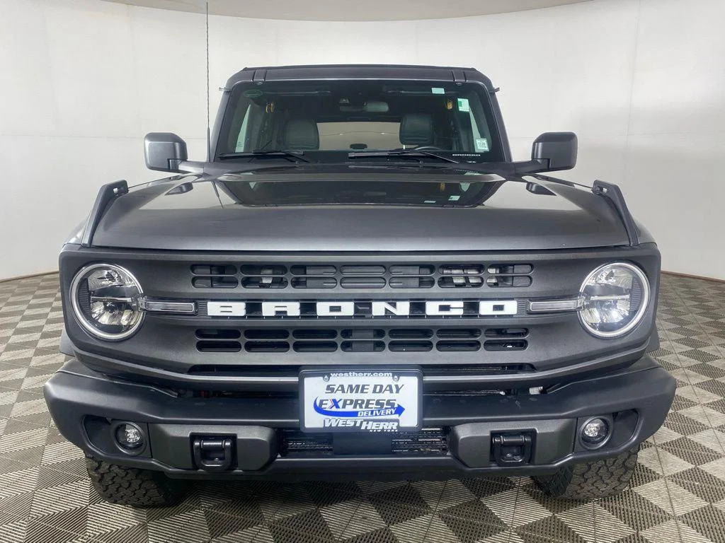 Used 2024 Gray Metallic Ford Black Diamond image 6