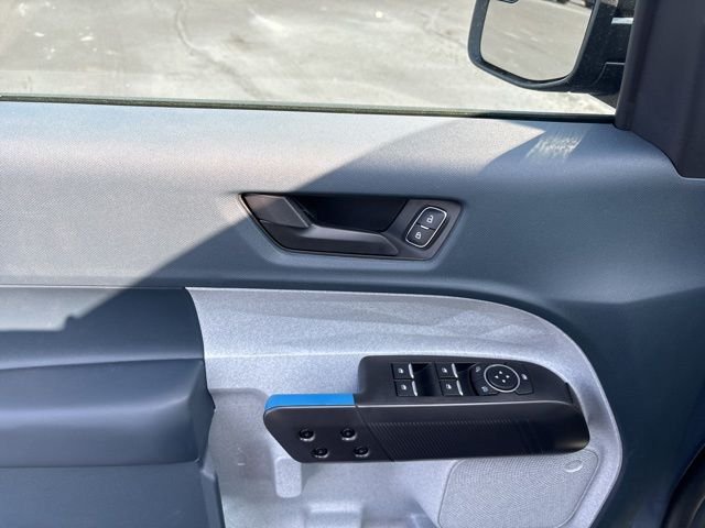 New 2025 Azure Gray Metallic Tri-Coat Ford XLT image 14