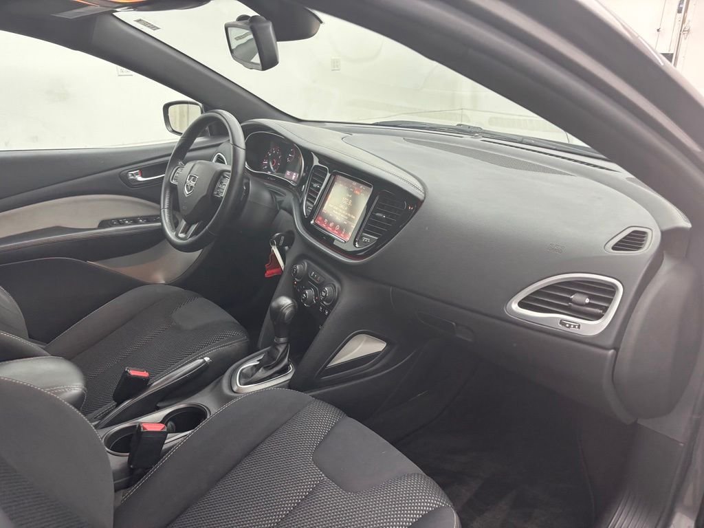 Used 2016 Granite Crystal Clearcoat Metallic Dodge SXT image 28
