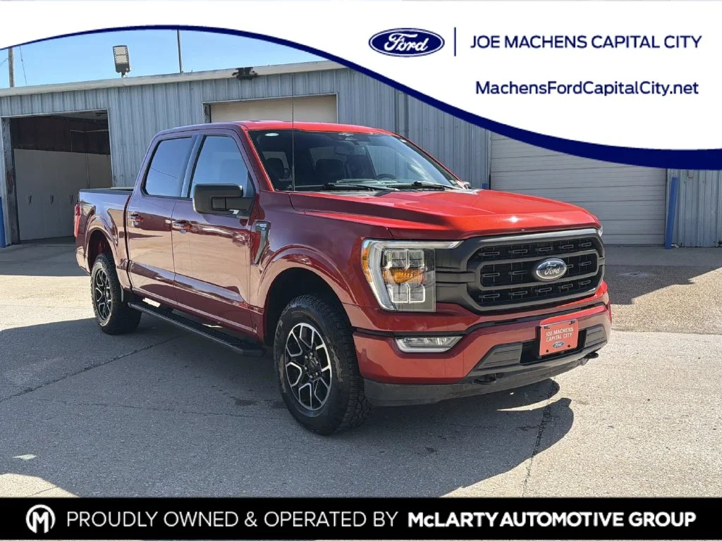 Used 2023 Chili Pepper Red Ford XLT image 1