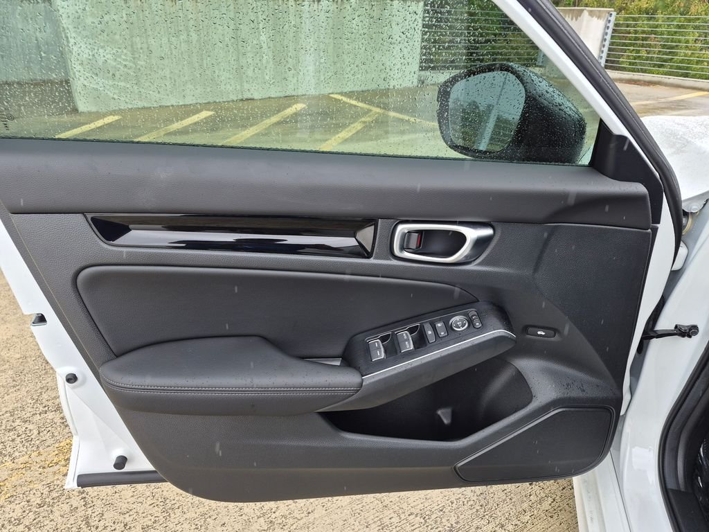 New 2026 Platinum White Pearl Honda Sport Touring image 16