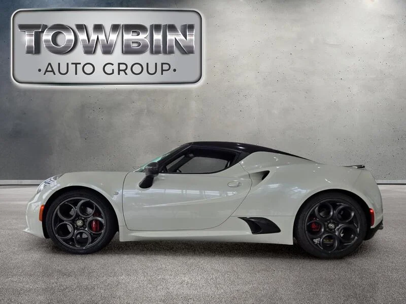 Used 2015 White Alfa Romeo 2DR CPE image 7