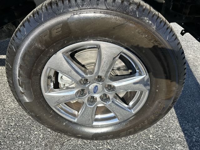 Used 2019 Black Ford XLT image 20